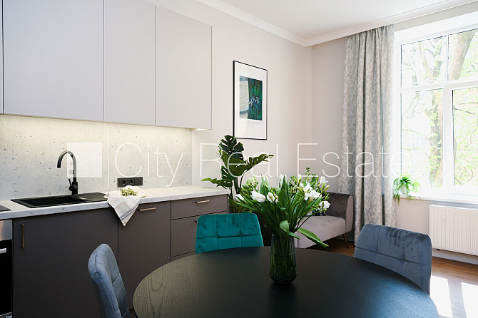 Renovēta māja, slēgts pagalms, dušas kabīne, dīvāns, divguļamā gulta, virtuves galds, Rīga - foto 5