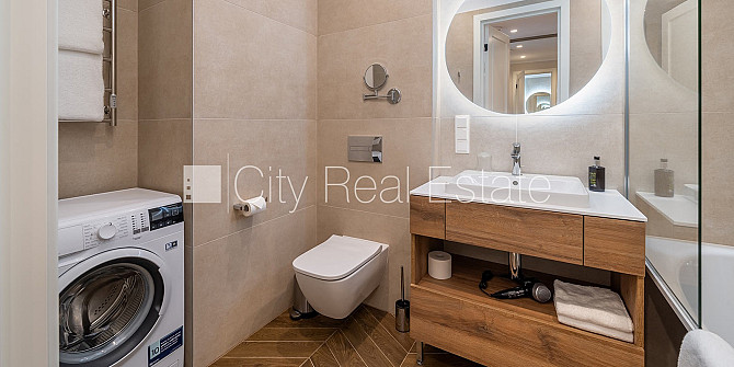 Jaunceltne, fasādes māja, labiekārtots apzaļumots pagalms, pazemes autostāvvieta, ieeja no Jūrmala - foto 12