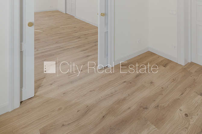 Fasādes māja, renovēta māja, slēgts pagalms, iespēja nomāt autostāvvietu, pazemes Rīga - foto 5