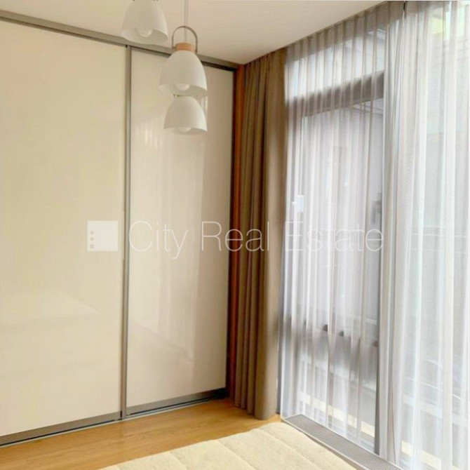 Новостройка, благоустроенная озеленённая территория, закрытый двор, охраняемая Рига - изображение 5