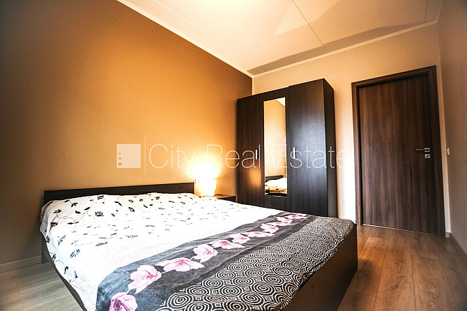 Новостройка, благоустроенная озеленённая территория, закрытая территория, место Рига - изображение 7