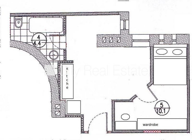 Fasādes māja, ieeja no ielas, ir lifts, kāpņu telpa pēc kosmētiskā remonta, logi vērsti uz Rīga - foto 18