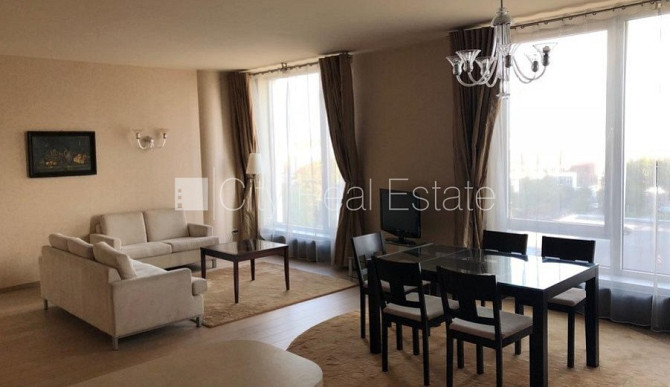 Проект - Centra Nams (Центра Намс), новостройка, благоустроенный озеленённый двор, Рига - изображение 1