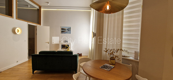 Фасадный дом, реновированный дом, благоустроенная озеленённая территория, Рига - изображение 1