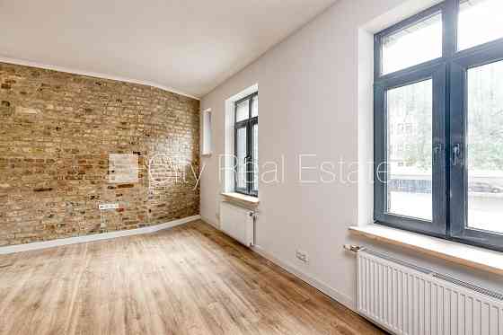 Фасадный дом, реновированный дом, энергоэффективный дом, благоустроенная Рига