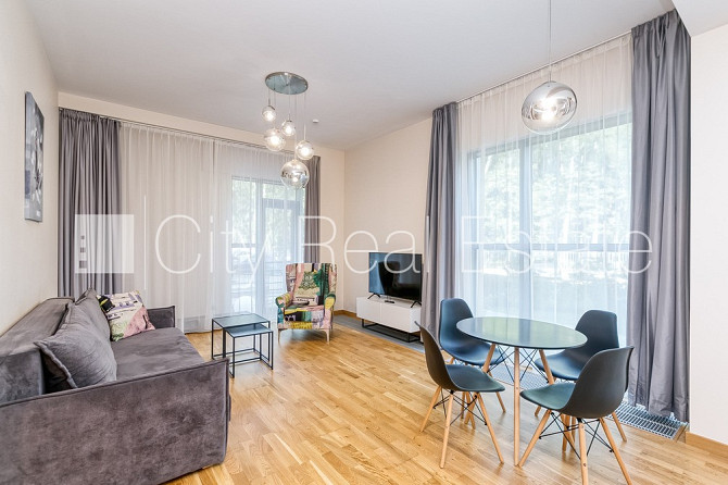 Новостройка, фасадный дом, зеленая территория, территория обнесена забором, Юрмала - изображение 3