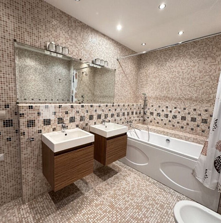 Новостройка, фасадный дом, благоустроенный озеленённый двор, закрытая Рига - изображение 17