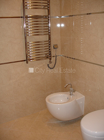 Проект - Vaļņu 4 (Вальню 4), фасадный дом, закрытый двор, вход с улицы, апартаменты Рига - изображение 15