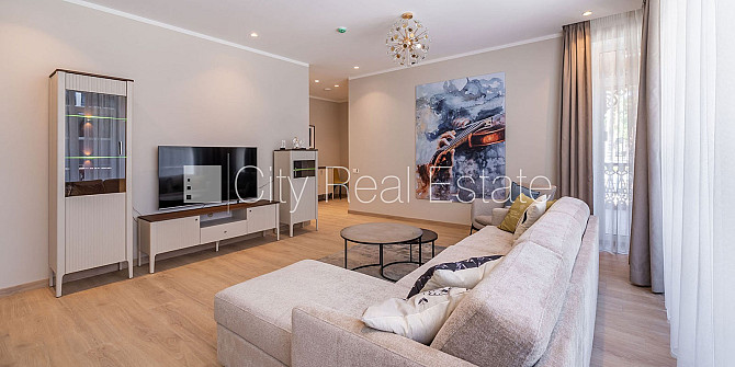 Новостройка, фасадный дом, зеленая территория, благоустроенная озеленённая Юрмала - изображение 4