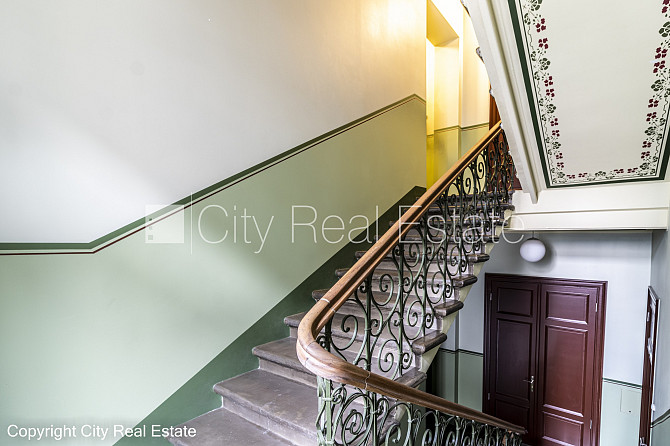 Fasādes māja, renovēta māja, slēgts pagalms, ieeja no ielas, ir lifts, logi vērsti uz pagalma Rīga - foto 11