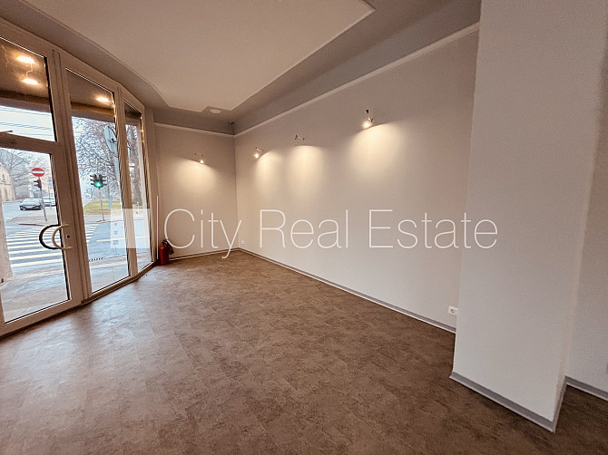 Fasādes māja, slēgts pagalms, apkure-gaisa siltumsūknis, boilers karstajam ūdenim, gaisa Rīga - foto 10