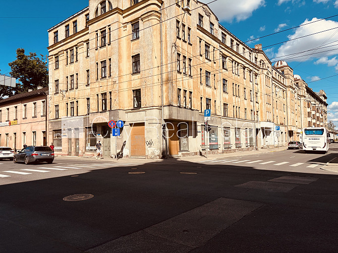 Fasādes māja, slēgts pagalms, mainīti radiatori, gāzes apkure, boilers karstajam ūdenim, Rīga - foto 2