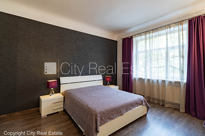 Fasādes māja, viena kvadrātmetra apsaimniekošanas maksa mēnesī  0,51 EUR, slēgts pagalms, Rīga - foto 1
