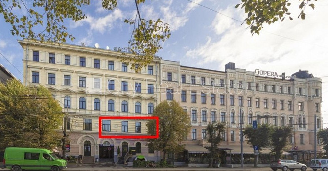 Fasādes māja, renovēta māja, ieeja no ielas, logi vērsti uz pagalma pusi, logi vērsti uz Rīga - foto 17