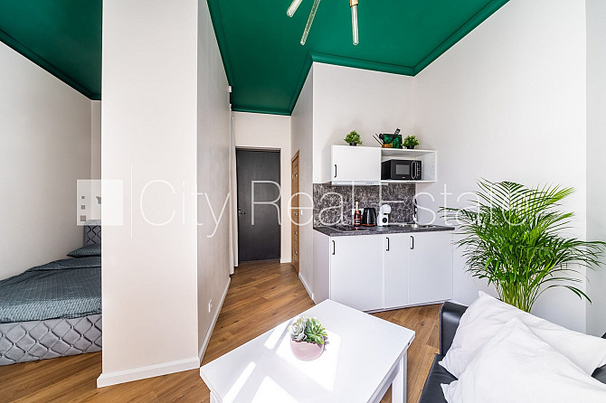 Renovēta māja, studio tipa, virtuve apvienota ar istabu, centrālā apkure, pilnā apdare, Rīga - foto 2