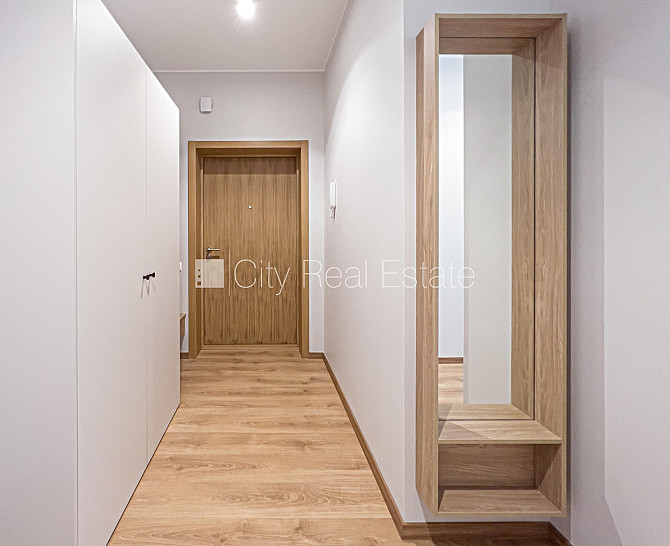 Jaunceltne, labiekārtots apzaļumots pagalms, garāža vienai automašīnai, ir lifts, balkons, Rīga - foto 6