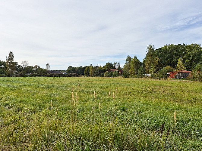 Pārdod apbūves zemes gabalu Valmierā  investīciju iespēja strauji augošā pilsētas rajonā! Valmiera un Valmieras novads - foto 4