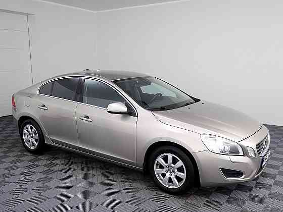 Volvo S60 Momentum ATM 2.0 177kW Tallina