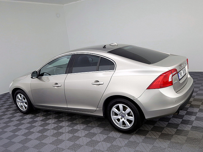 Volvo S60 Momentum ATM 2.0 177kW Tallina - foto 4