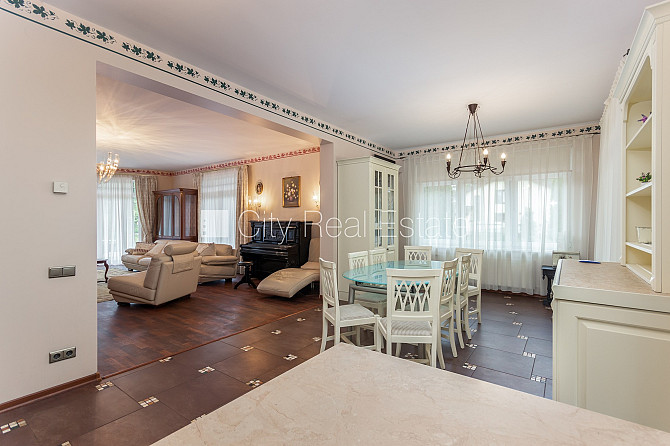 Privātmāja, jaunceltne, labiekārtots apzaļumots pagalms 2544 m2, garāža divām Jūrmala - foto 17
