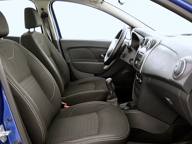 Dacia Sandero Comfort 0.9 66kW Таллин - изображение 6