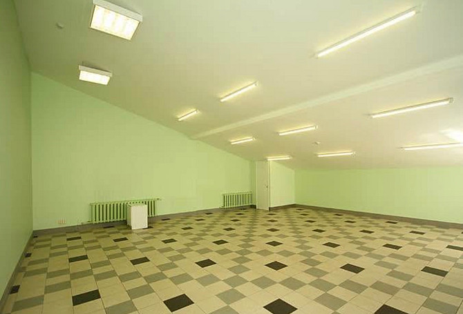 Izīrējas plašas un gaišas telpas! Piedāvājam īrēt 100 m² lielas telpas, kas piemērotas birojam, ... Рига - изображение 3