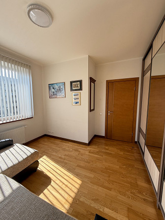Pārdod īpašnieks 2 istabu dzīvokli kompleksā Skanstes Virsotnes, Jāņa Daliņa ielā 8.
Cena 177 000... Rīga - foto 14