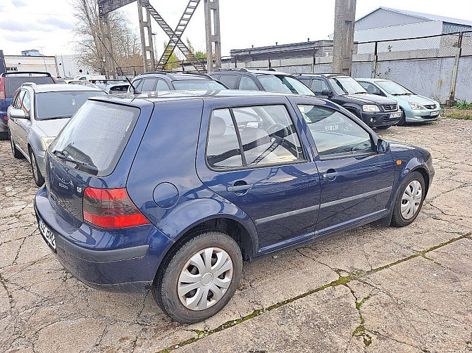 Volkswagen Golf Comfortline 1.6 77kW Tallina - foto 3