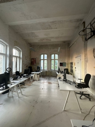 Izīrē radošu, mēbelētu biroju  viss iekļauts cenā, arī elektrība (izņemot apkuri). Birojs Rīga - foto 5