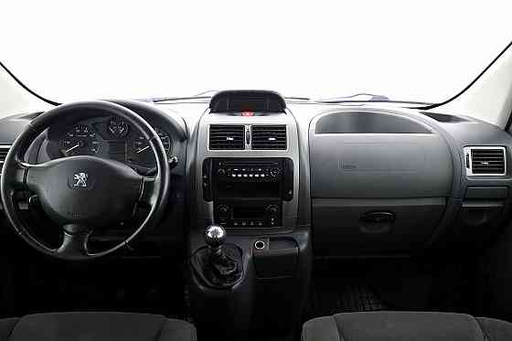 Peugeot Expert Passenger Facelift 2.0 HDi 94kW Tallina