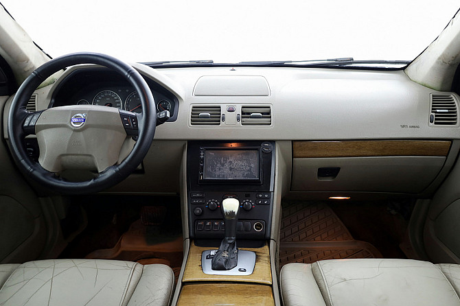 Volvo XC90 Summum LPG ATM 2.5 154kW Tallina - foto 5