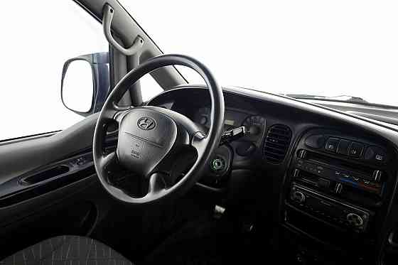 Hyundai H1 Van 2.5 CRDi 74kW Tallina