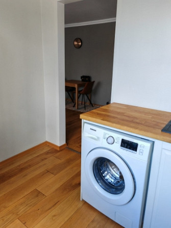 Izīrē gaišu un mājīgu dzīvokli Skanstes apkārtnē! Pilnībā mēbelēts 2-istabu dzīvoklis Rīga - foto 3