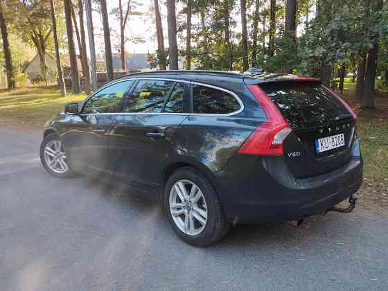 Volvo V60, 2.0 D4, 2012 (Decembris) – 6 ātrumu mehānika, ekonomisks un kopts Adas salons, ... Rīga