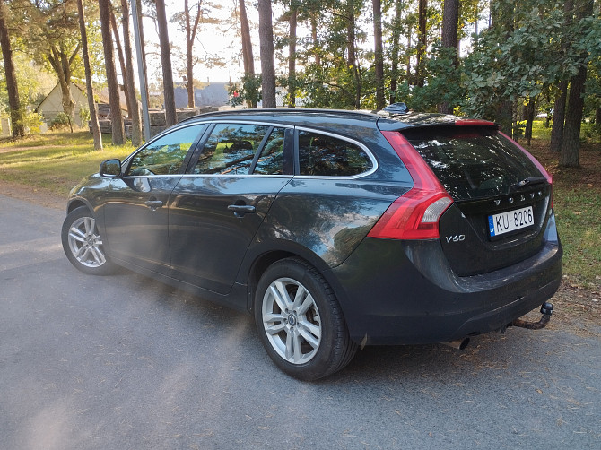 Volvo V60, 2.0 D4, 2012 (Decembris) – 6 ātrumu mehānika, ekonomisks un kopts Adas salons, ... Rīga - foto 4