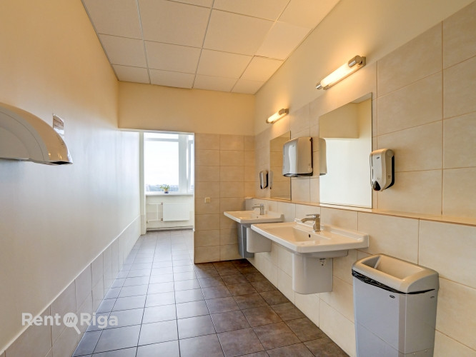 Kvalitatīvs, kompakta izmēra birojs renovētā ēkā - Ganību dambī 24D.  Birojs izvietots Rīga - foto 5