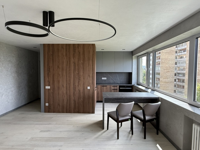 Продаётся полностью отремонтированная квартира с балконом!  Квартира готова Рига - изображение 1