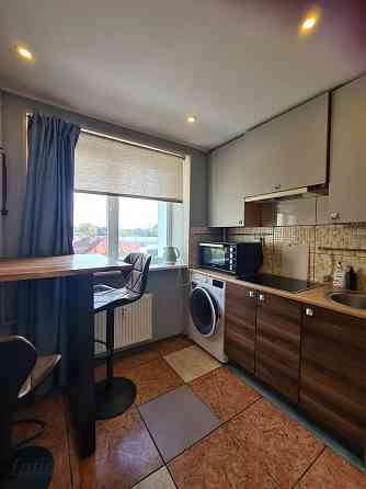 Izīrē gaišu un mājīgu 2 istabu dzīvokli renovētā mājā
Izīrē gaišu, mājīgu un pilnībā mēbelētu 2 ista Рига