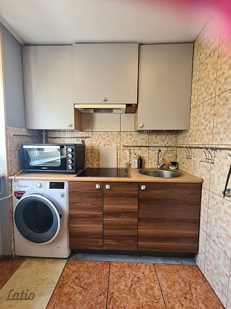 Izīrē gaišu un mājīgu 2 istabu dzīvokli renovētā mājā
Izīrē gaišu, mājīgu un Rīga - foto 4