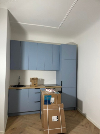 Tiek pārdots elegants dzīvoklis pilnībā renovētā vēsturiskā ēkā. Dzīvoklis pārdodas ar Rīga - foto 10