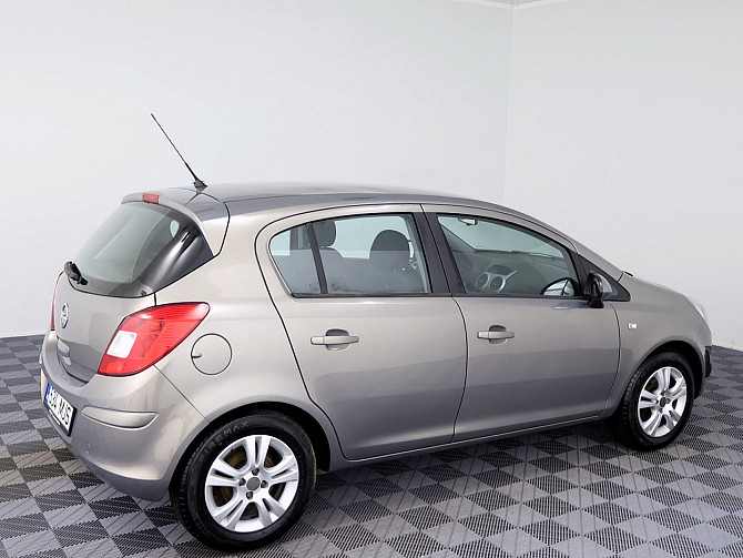 Opel Corsa Elegance Facelift 1.2 63kW Таллин - изображение 3