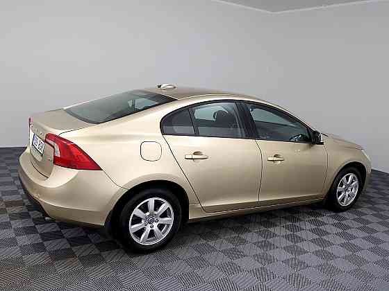 Volvo S60 Momentum ATM 1.6 132kW Таллин