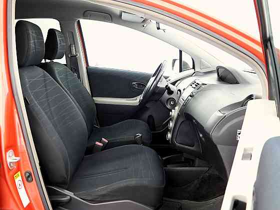 Toyota Yaris Linea Sol ATM 1.3 64kW Tallina