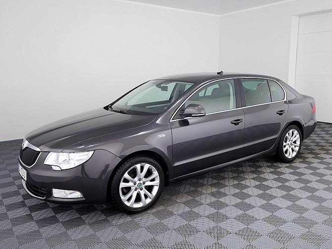 Skoda Superb Family ATM 1.8 118kW Tallina - foto 2
