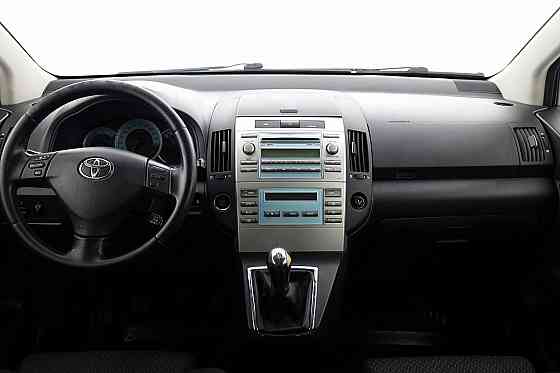 Toyota Corolla Verso Linea Sol Facelift 2.2 D-4D 100kW Tallina