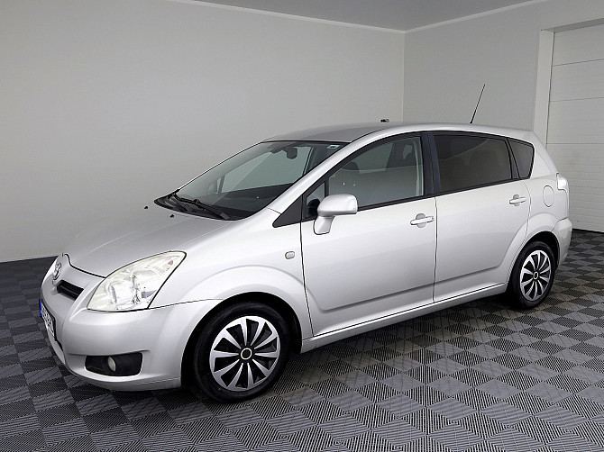 Toyota Corolla Verso Linea Sol Facelift 2.2 D-4D 100kW Tallina - foto 2