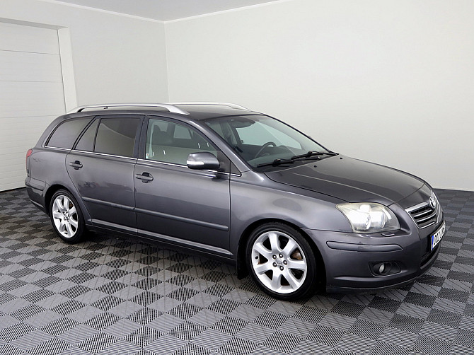 Toyota Avensis Luxury Facelift ATM 2.0 108kW Tallina - foto 1