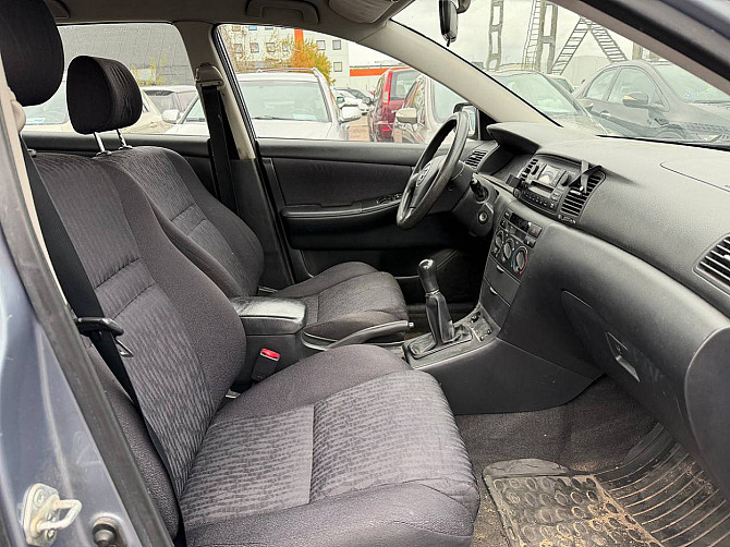 Toyota Corolla Linea Sol A-C 1.4 71kW Tallina - foto 6