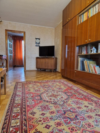 Pārdod plašu un mājīgu 4 istabu dzīvokli zaļajā Mežciemā  Pārdošanā gaišs un ērts 4 Rīga - foto 4