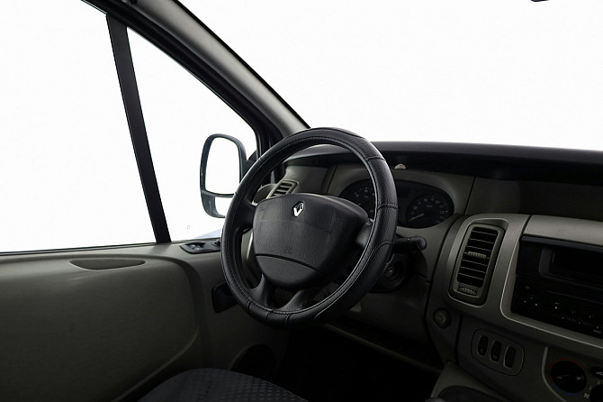 Renault Trafic Passenger Facelift 2.0 dCi 66kW Tallina - foto 6